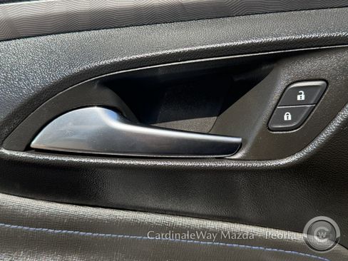 Used 2024 Buick Envista Sport Touring w/ Convenience I Package FWD image 19