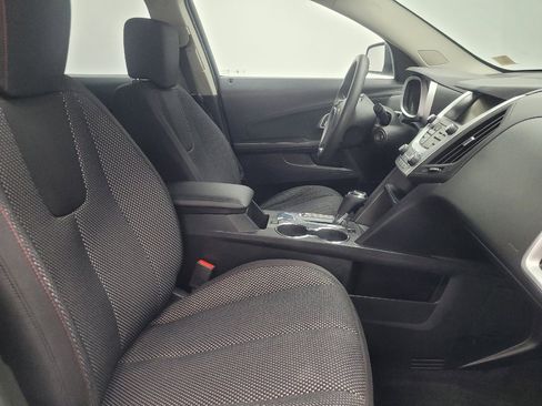 Used 2017 Chevrolet Equinox LS FWD image 21