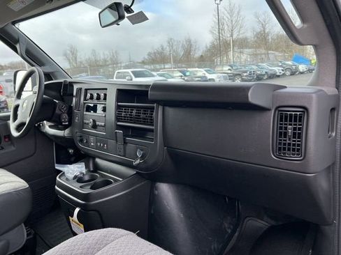New 2026 Chevrolet Express 3500 LS RWD image 27