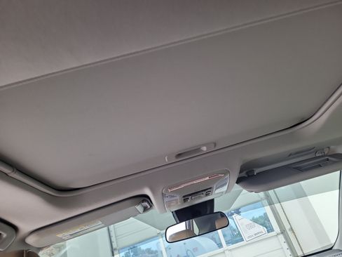 Certified 2022 Toyota RAV4 XLE Premium FWD image 20