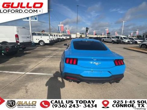 Used 2025 Ford Mustang Coupe RWD image 7