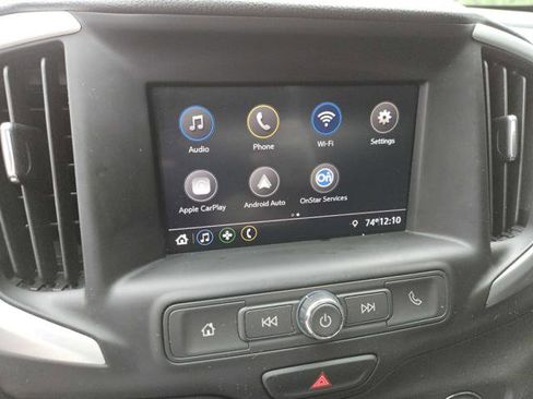 Used 2021 GMC Terrain SLE w/ Driver Convenience Package image 17