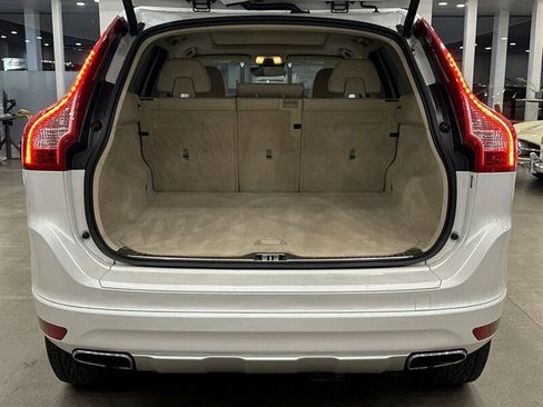 Used 2015 Volvo XC60 T5 image 11