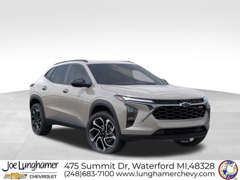 New 2026 Chevrolet Trax RS w/ Driver Confidence Package FWD image 7