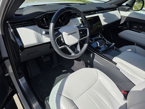 Certified 2023 Land Rover Range Rover Sport SE AWD/4WD image 10
