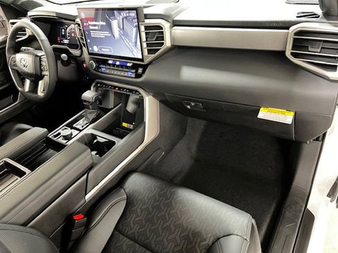 New 2025 Toyota Tundra Limited image 16