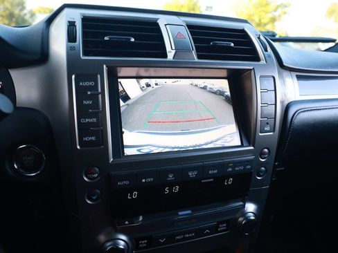 Used 2020 Lexus GX 460 Premium AWD/4WD image 27