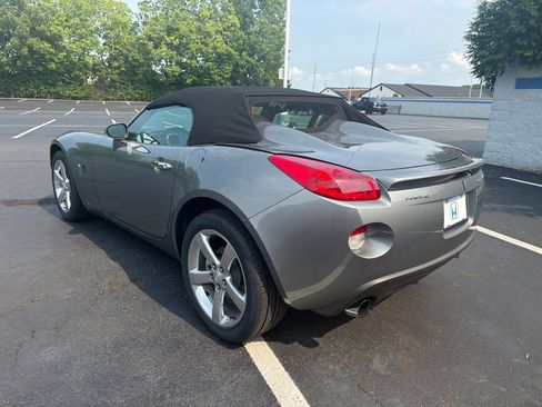 Used 2007 Pontiac Solstice GXP w/ Premium Package RWD image 3