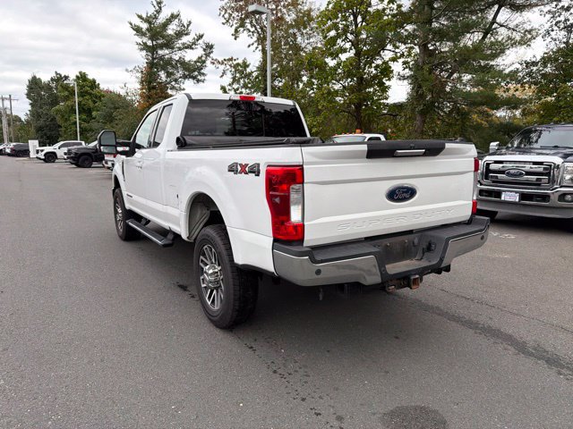 Used 2017 Ford F350 Lariat w/ Lariat Value Package AWD/4WD image 6