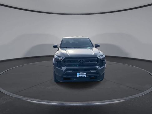 New 2026 Toyota Tacoma SR5 image 3