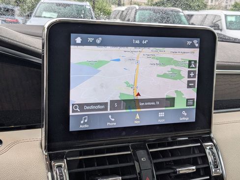 Used 2019 Lincoln Navigator Reserve w/ Cargo Package AWD/4WD image 16