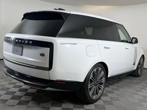 Certified 2023 Land Rover Range Rover SE image 7