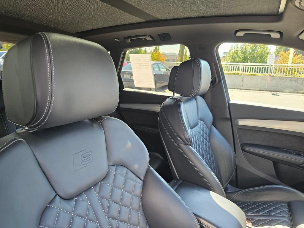 Used 2018 Audi SQ5 Premium Plus w/ Navigation Package AWD/4WD image 11