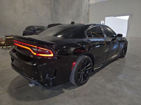 Used 2020 Dodge Charger Scat Pack w/ Dynamics Package image 4