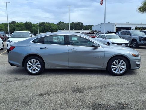 Used 2025 Chevrolet Malibu LT FWD image 5