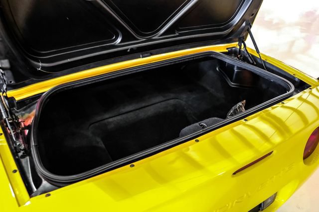 Used 2003 Chevrolet Corvette Z06 w/ Memory Package, 3 Drivers RWD image 31