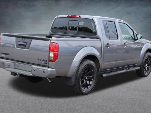 Used 2020 Nissan Frontier SV w/ Midnight Edition Floor Mats AWD/4WD image 3