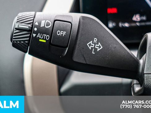 Used 2025 BMW X3 xDrive30i w/ Convenience Package image 34