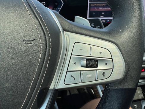 Used 2024 BMW X7 xDrive40i AWD/4WD image 19