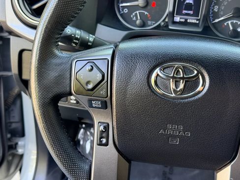Used 2021 Toyota Tacoma TRD Sport w/ Technology Package RWD image 25