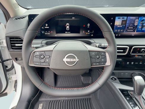 New 2026 Nissan Sentra SR w/ Floor Mat Package FWD image 16