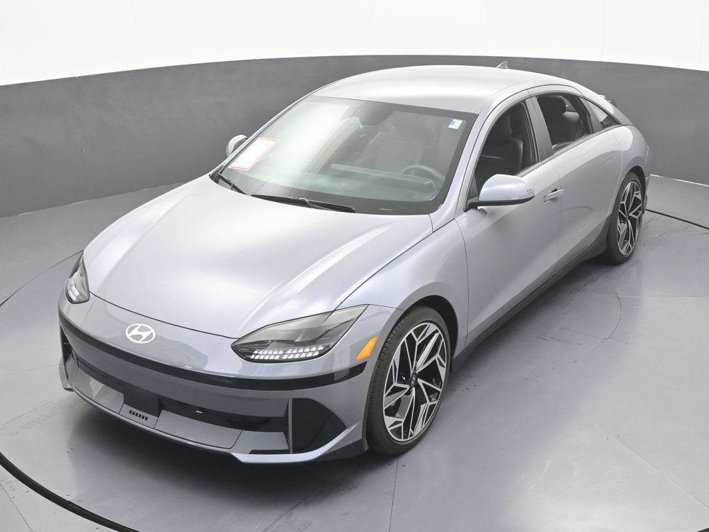 Used 2025 Hyundai Ioniq 6 SEL RWD image 44