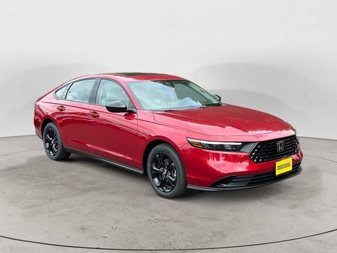 New 2025 Honda Accord SE image 7
