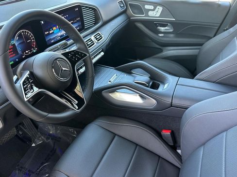 New 2026 Mercedes-Benz GLE 450e 4MATIC image 4