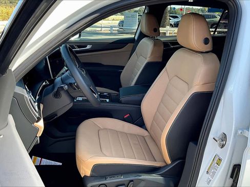 New 2026 Volkswagen Atlas Cross Sport SEL image 9