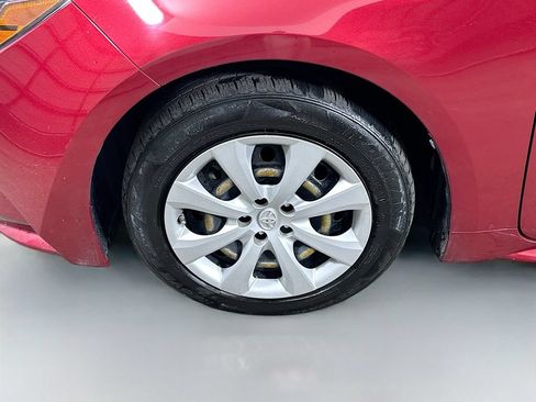 Used 2022 Toyota Corolla LE FWD image 8