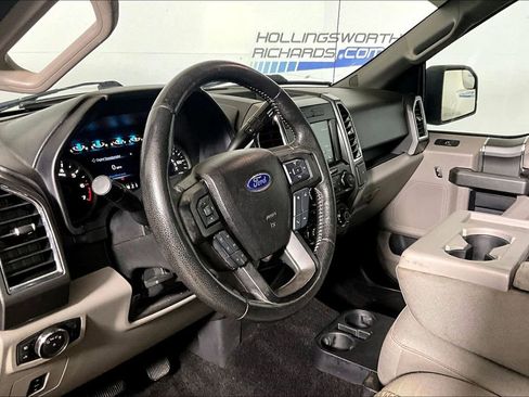 Used 2016 Ford F150 XLT w/ Equipment Group 301A Mid AWD/4WD image 10