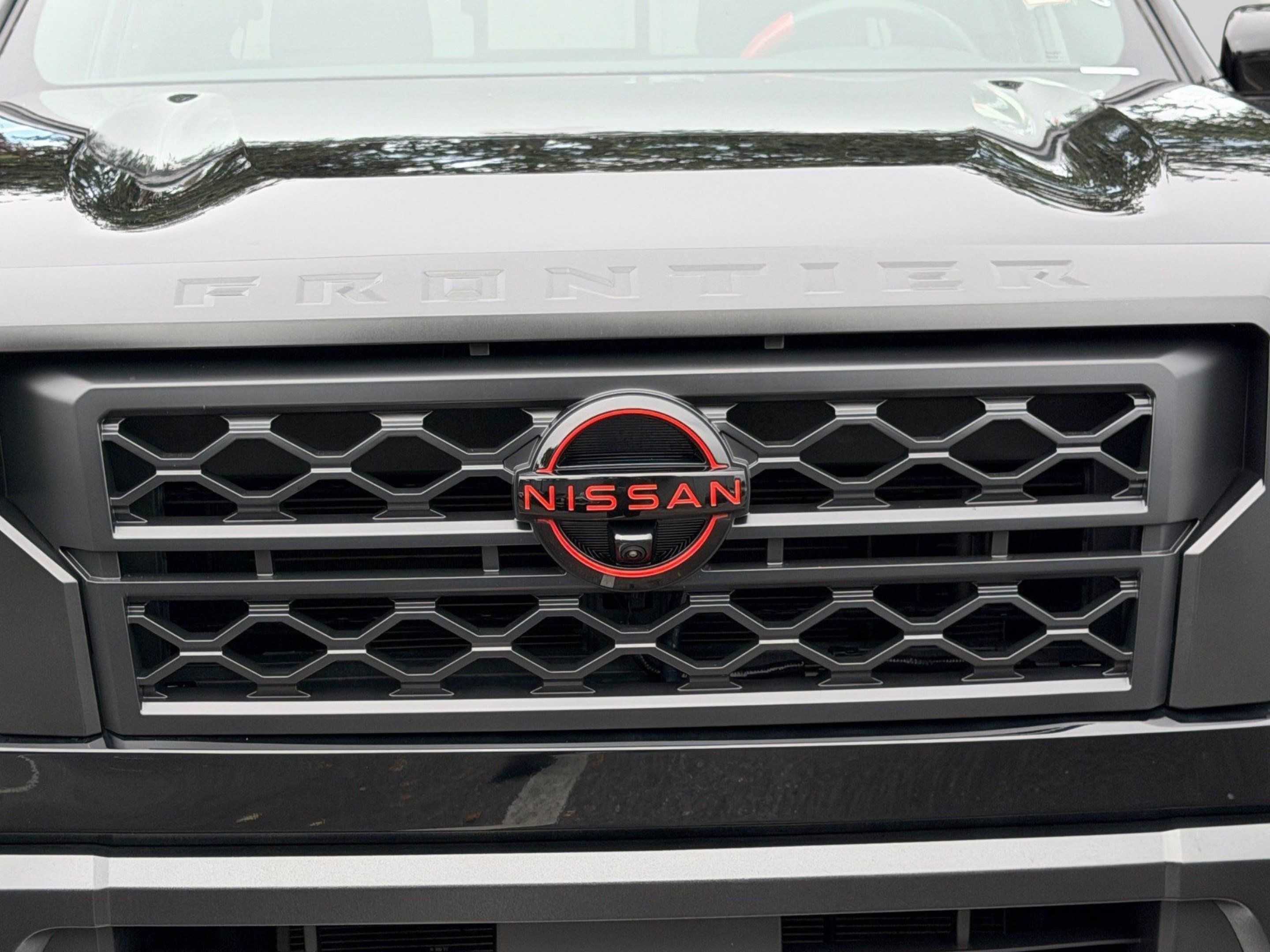 Used 2023 Nissan Frontier Pro-X w/ Pro Convenience Package RWD image 28