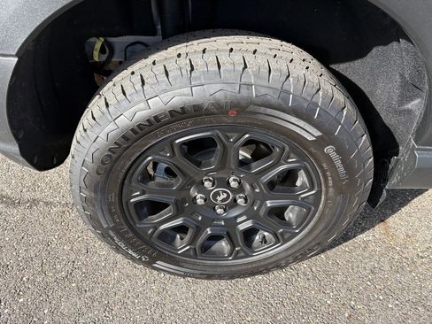 New 2025 Ford Bronco Sport Badlands image 13