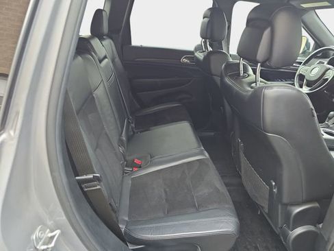 Used 2018 Jeep Grand Cherokee Altitude image 13