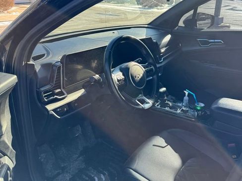 Used 2023 Kia Sportage X-Line image 4