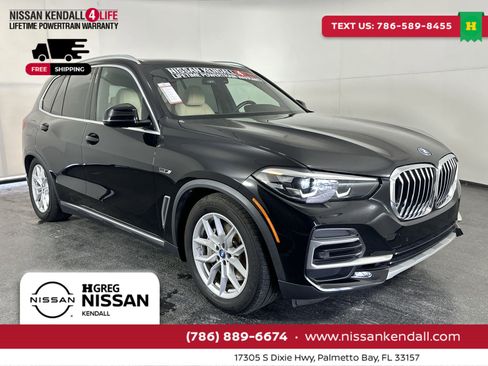 Used 2022 BMW X5 xDrive45e image 2