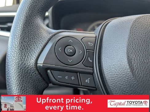 Used 2021 Toyota Corolla LE w/ Carpet Mat Package (TMS) image 15