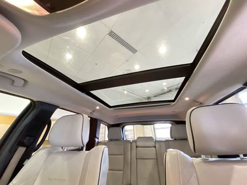 Used 2017 Jeep Grand Cherokee Summit image 25