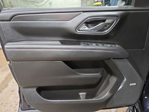 Used 2023 Chevrolet Tahoe RST image 13