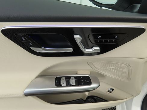 Certified 2025 Mercedes-Benz C 300 Sedan image 23