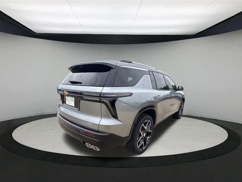 New 2026 Chevrolet Traverse High Country AWD/4WD image 5