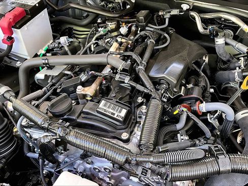 Used 2026 Toyota Tacoma SR5 image 31