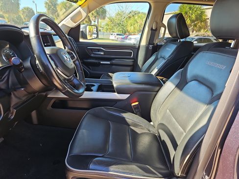 Used 2021 RAM 1500 Laramie image 13
