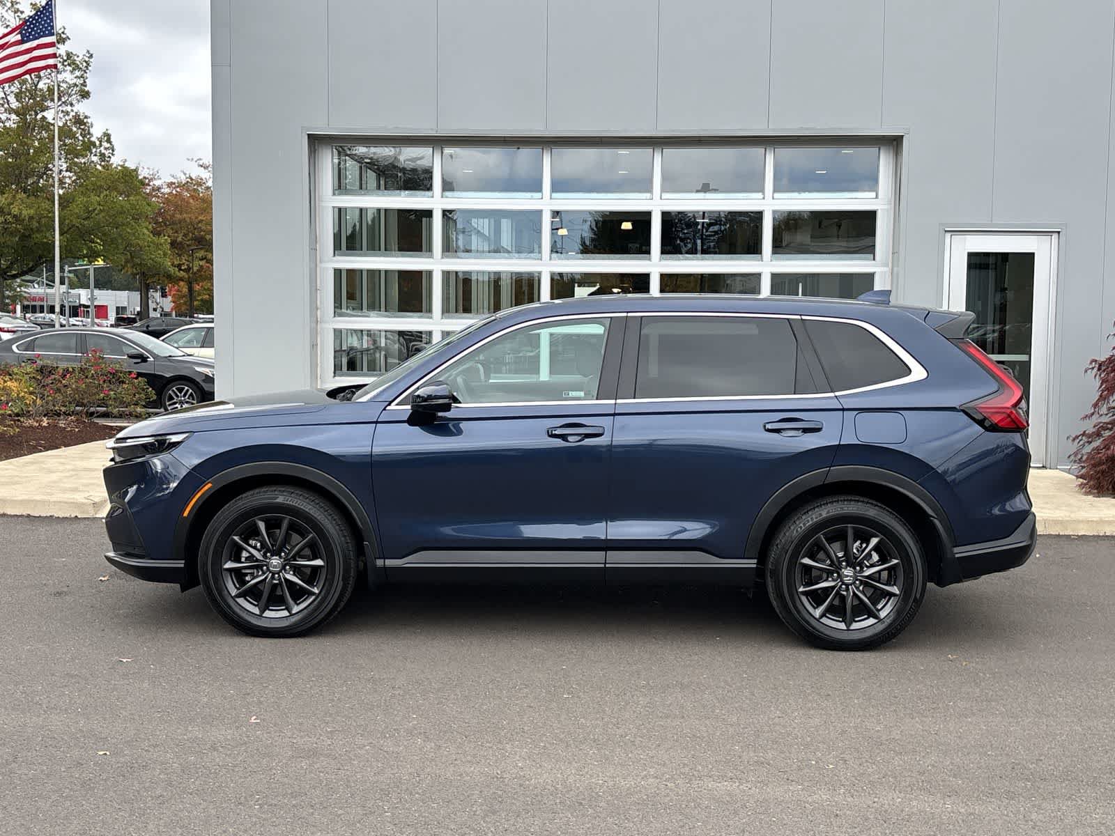 Used 2026 Honda CR-V EX-L image 2