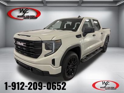 New 2026 GMC Sierra 1500 Pro w/ Graphite Edition