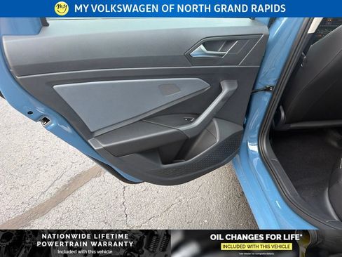 New 2026 Volkswagen Jetta SE FWD image 18