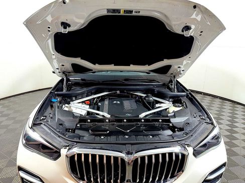 Certified 2023 BMW X5 xDrive40i w/ Premium Package image 32