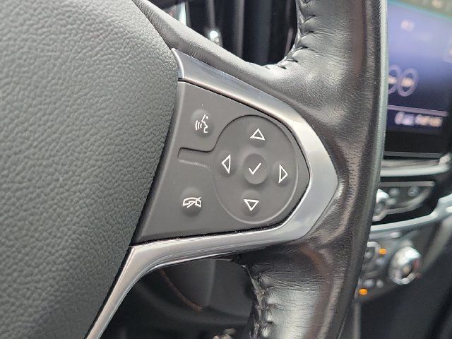 Used 2021 Chevrolet Traverse LT w/ LT Premium Package AWD/4WD image 16