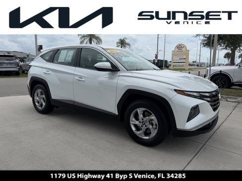 Used 2022 Hyundai Tucson SE FWD image 1