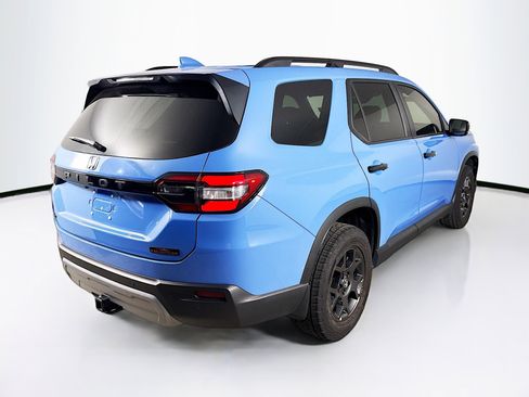 Used 2024 Honda Pilot TrailSport image 33